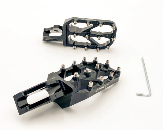 Warp 9 Ultra bee foot pegs