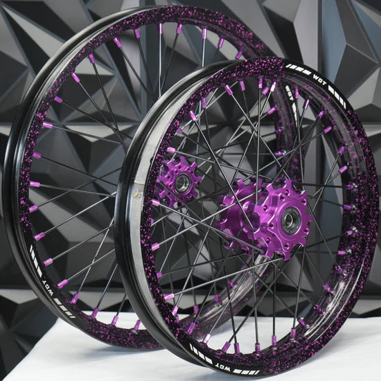 WGT Splattered V2 19x16 Wheel Set